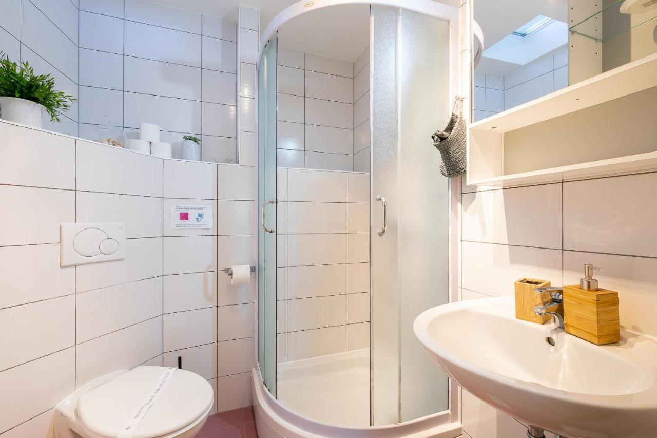 Apartments Karisima กอร์จูลา ภายนอก รูปภาพ